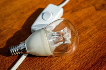 Para além do preço: Como escolher uma lâmpada LED?